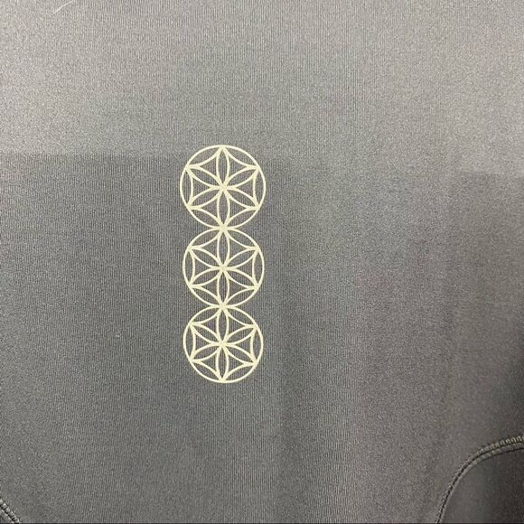 NWT Champion Reflective Grey Bomber Light Jacket - Picture 3 of 6